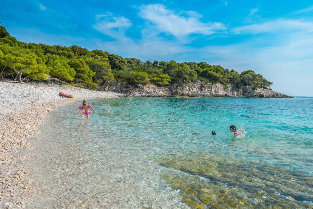 Silver Beach Apartments Vis Dış mekan fotoğraf