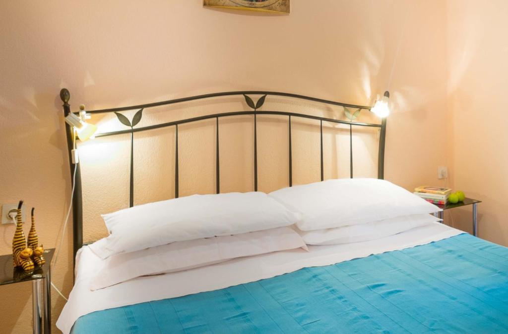 Silver Beach Apartments Vis Oda fotoğraf